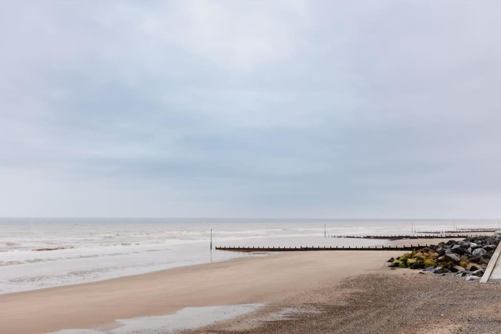 Withernsea Studio Apt & Sofa Bed Esterno foto